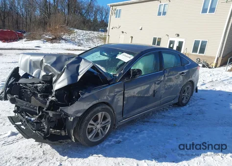 2019 Hyundai Sonata Sport z USA, uszkodzony, nr VIN 5NPE34AF2KH798806